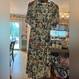 Cupshe Floral Flutter Sleeve Midi Dress